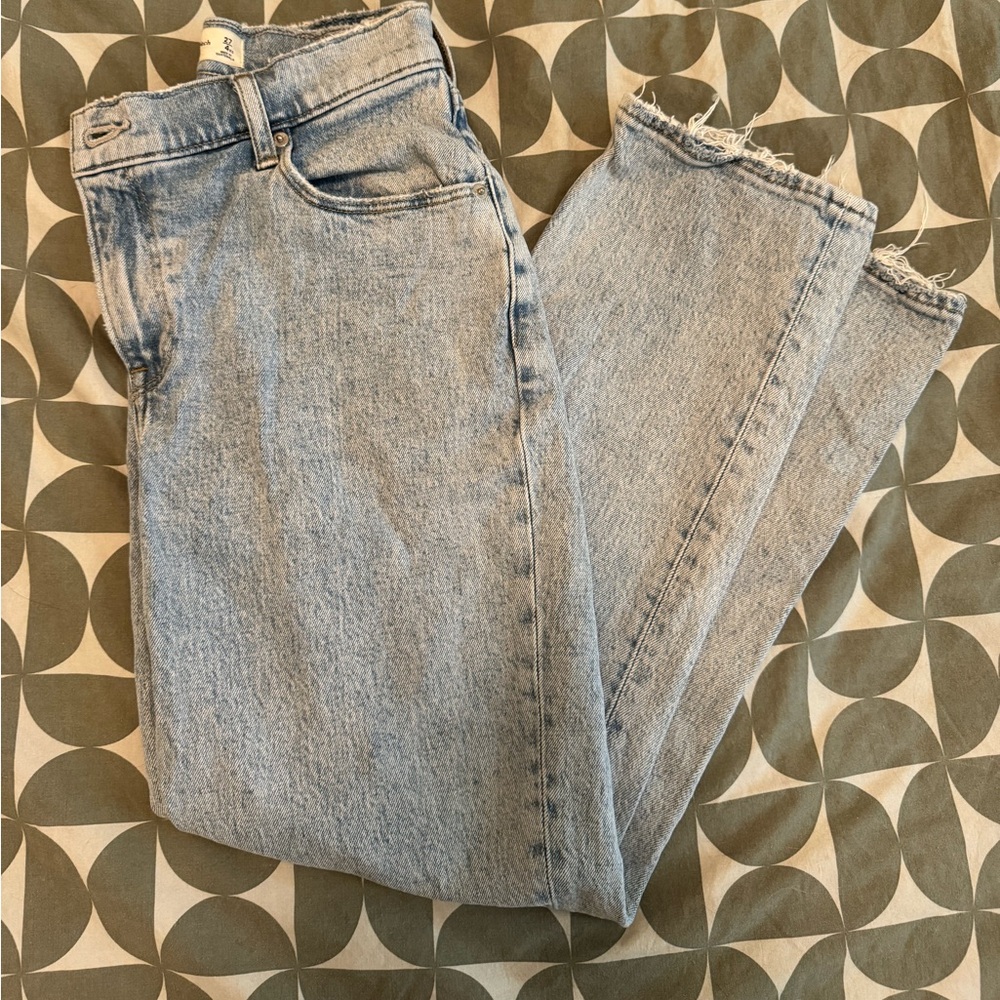 Abercrombie Ultra High-Rise Straight Jeans